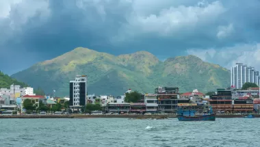 Thuê xe du lịch SÀI GÒN đi TP NHA TRANG chỉ từ 3.000.000 vnđ