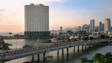 Thuê xe du lịch SÀI GÒN đi TP NHA TRANG chỉ từ 3.000.000 vnđ