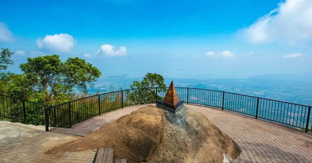 lịch trình đi Núi Bà Đen 1 ngày