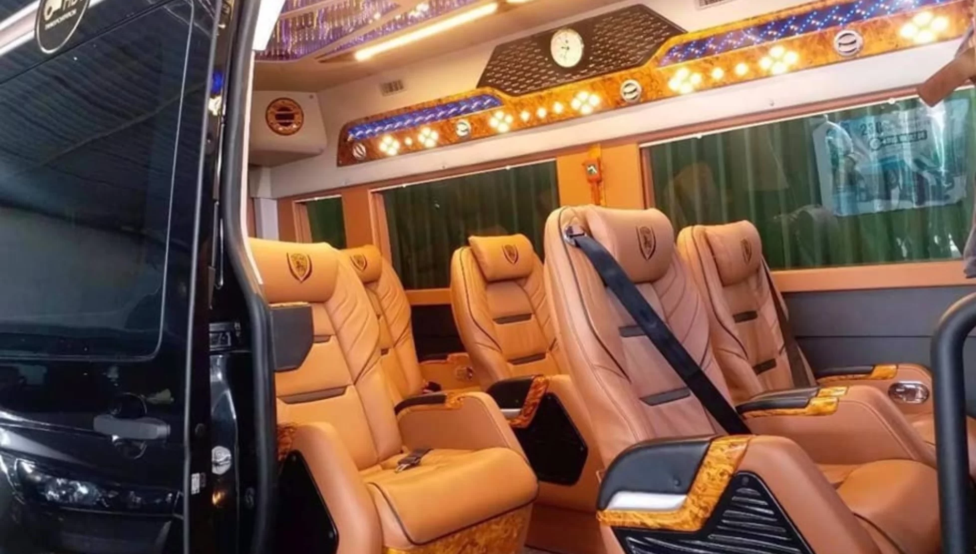 limousine Toàn Thắng