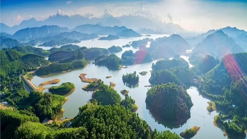 Top 10 Địa Điểm Du Lịch Gần Vũng T&agrave;u